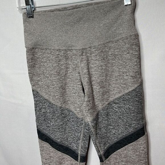 ALO Shelia Alosoft Leggings. Size Small. - Picture 2 of 8